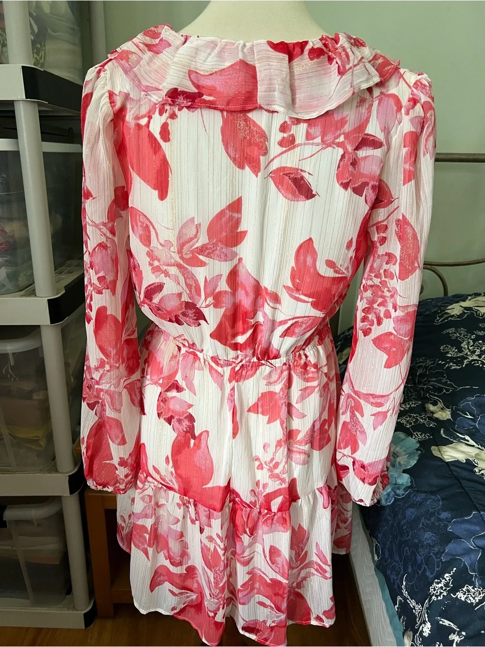 Mimi Chica Women’s Medium Floral Tie-Front Ruffle Tiered Dress in Pink and White
